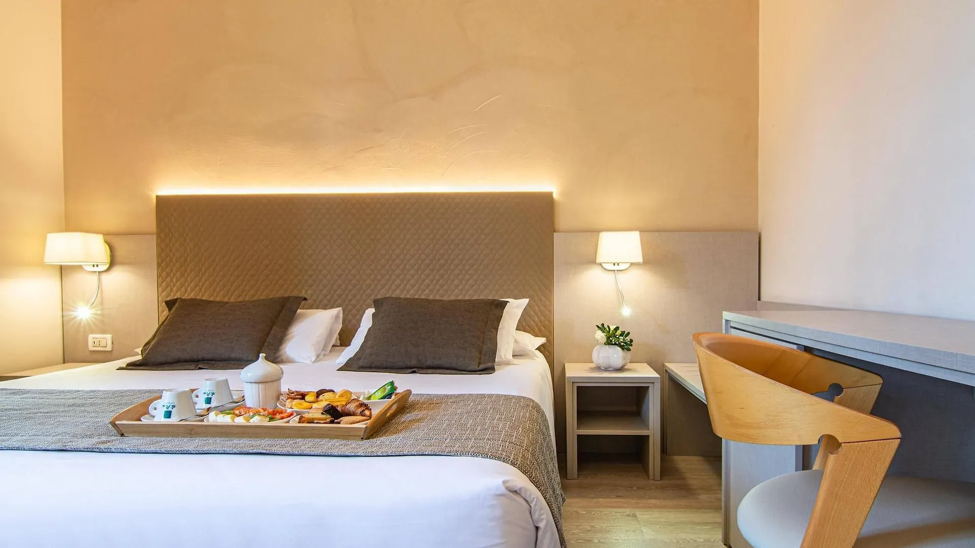 Park Hotel Ai Pini & Restaurant Ai Pini Mestre 4*,