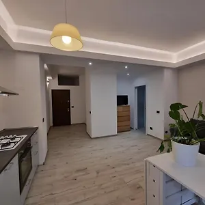 Melaverde Flat Milan
