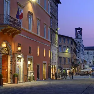 hotel-locanda-della-posta.hotels-perugia.com/