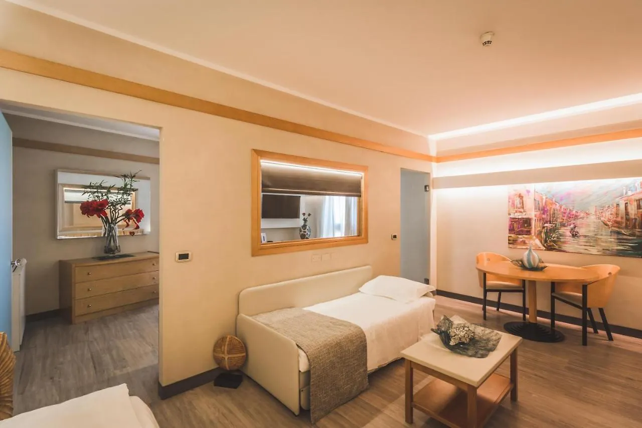 Park Hotel Ai Pini & Restaurant Ai Pini Mestre